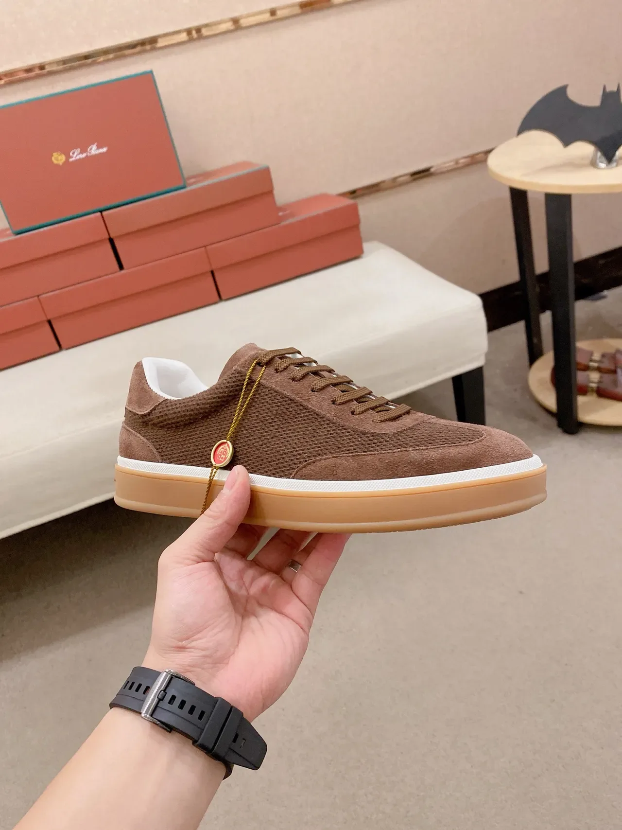 Loro Piana Chaussures Lifestyle Marron en Daim et Maille 5