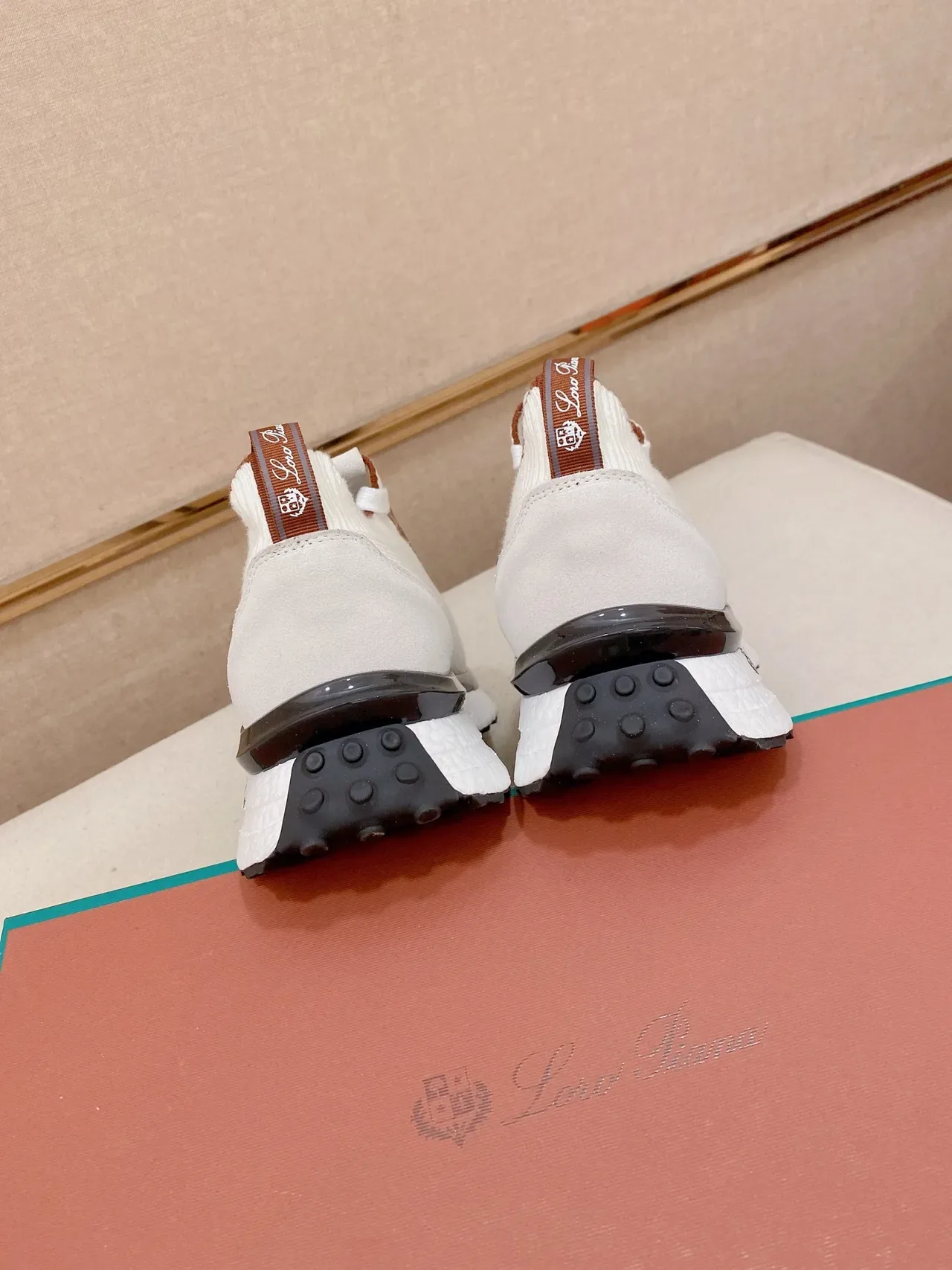Loro Piana Flow Runner Chaussures Lifestyle Blanc Marron Haut Tricoté Lacets Acentués Cuir 3