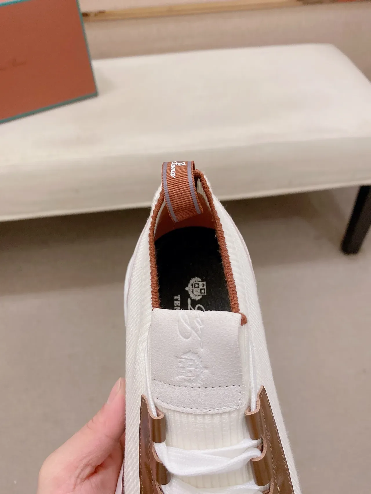 Loro Piana Flow Runner Chaussures Lifestyle Blanc Marron Haut Tricoté Lacets Acentués Cuir 4