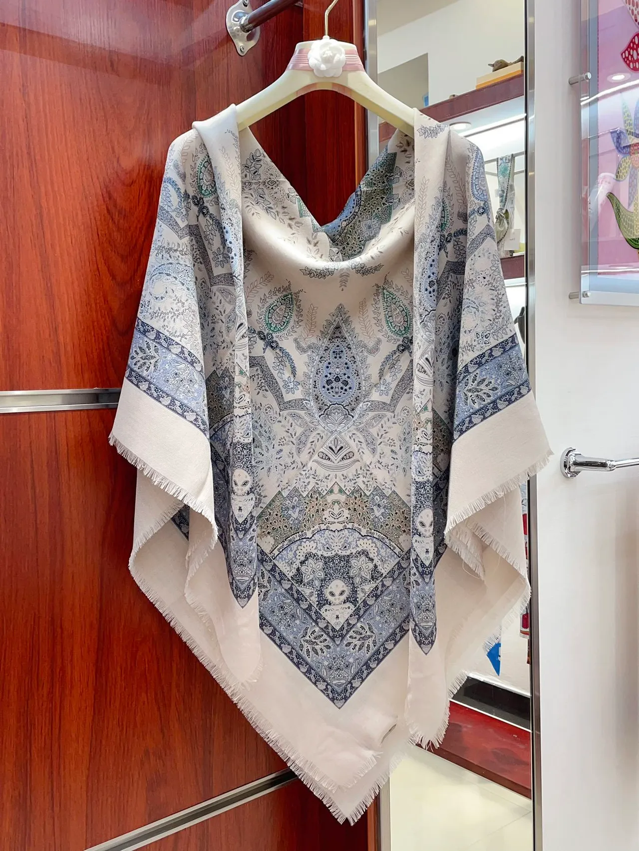 Loro Piana Paisley-Print Fringed Cashmere Scarf 7