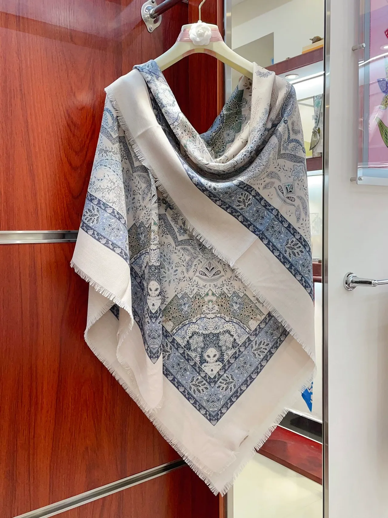 Loro Piana Paisley-Print Fringed Cashmere Scarf 8