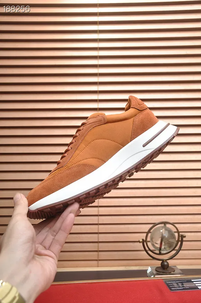 Loro Piana Chaussures Lifestyle en Daim et Cuir Tan 7