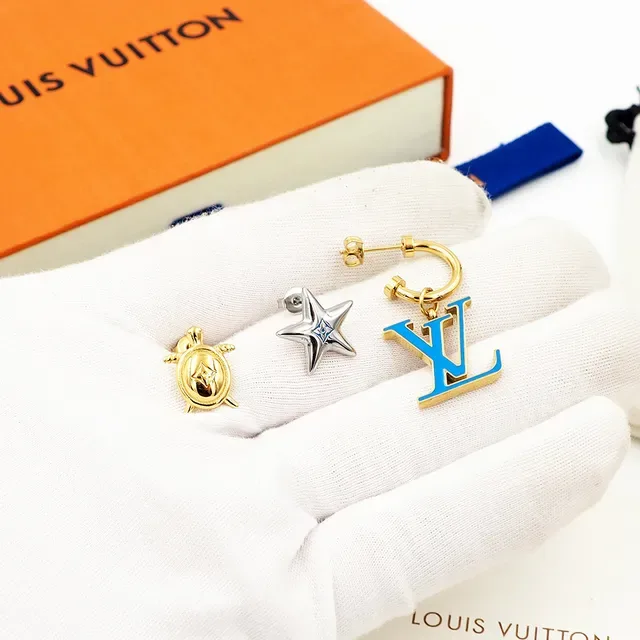 Louis Vuitton Aquatics Monogram Starfish Turtle Charm Earrings 2