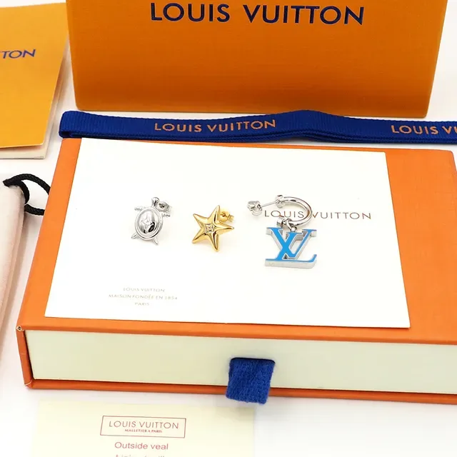 Louis Vuitton Aquatics Monogram Starfish Turtle Charm Earrings 3