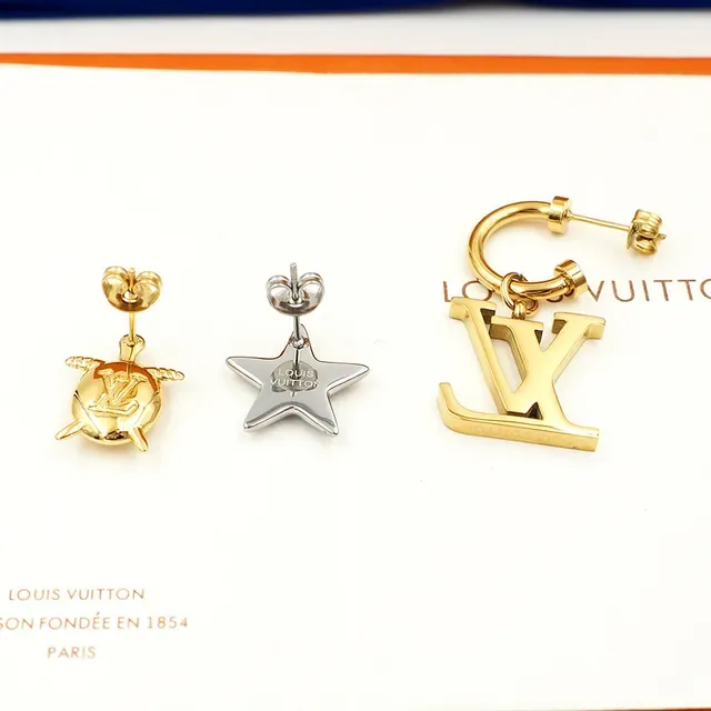Louis Vuitton Aquatics Monogram Starfish Turtle Charm Earrings 7