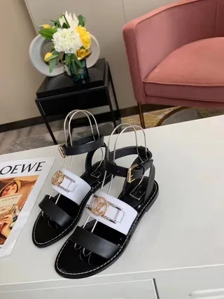 Louis Vuitton Archlight Black White Two-Tone Metal Rod Detailing Gladiator Sandals 6