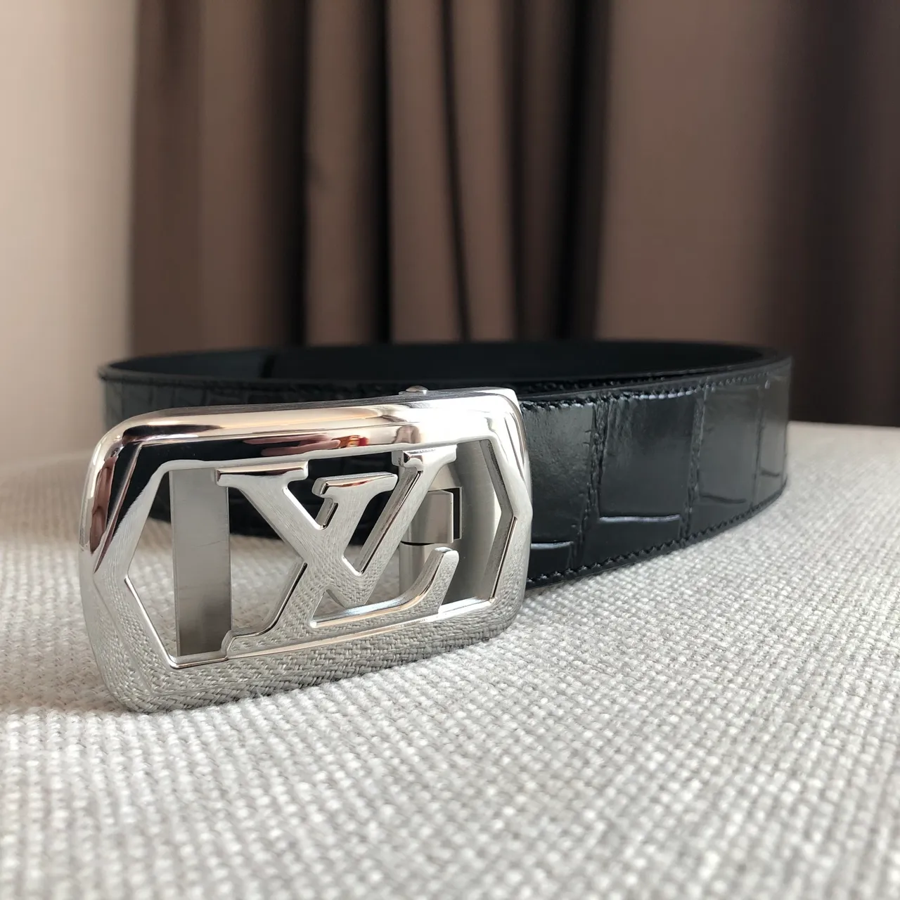 Louis Vuitton Automatic Slide Buckle Crocodile Leather Belt 5