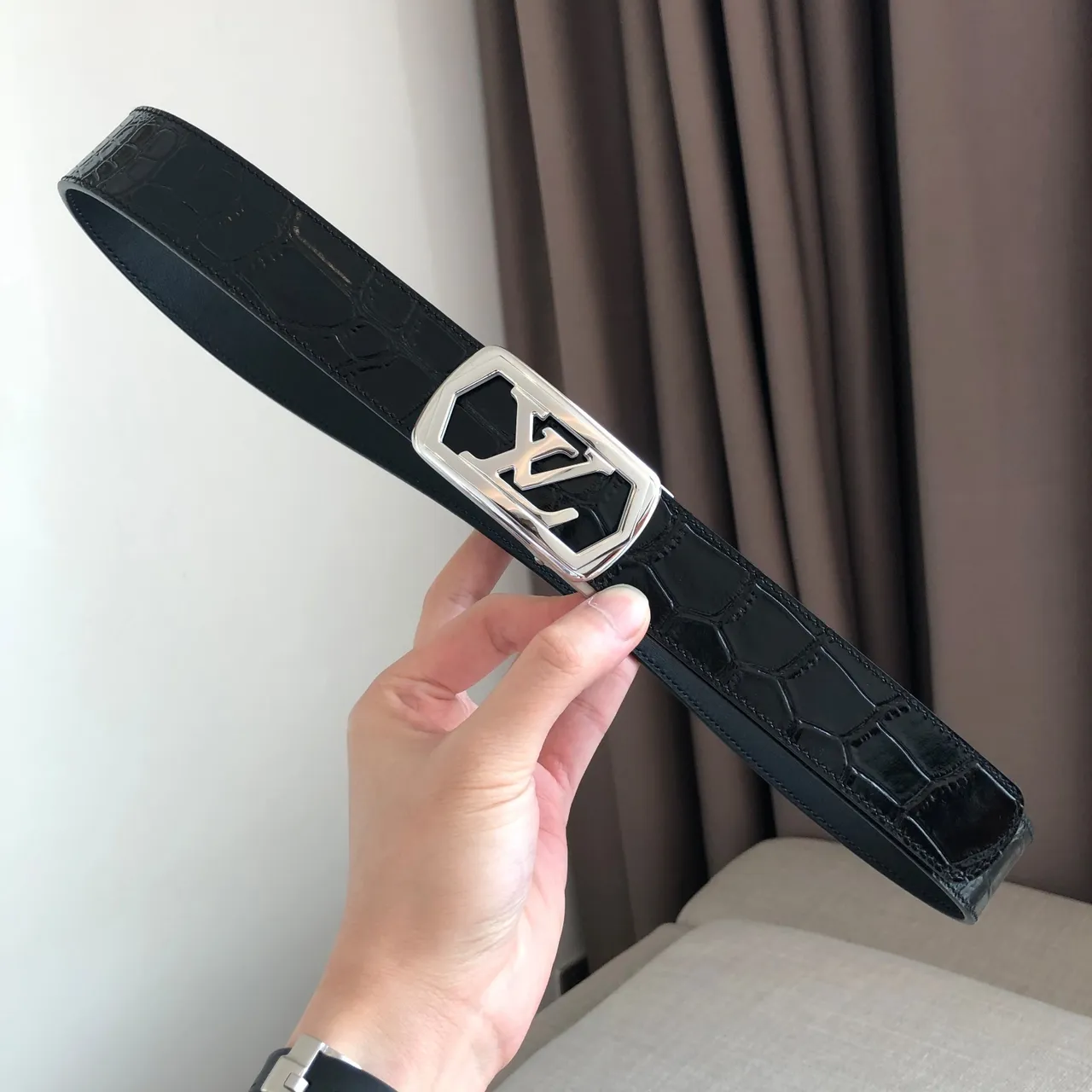 Louis Vuitton Automatic Slide Buckle Crocodile Leather Belt 8