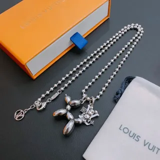 Louis Vuitton Balloon Dog Monogram Collier pendentif argent