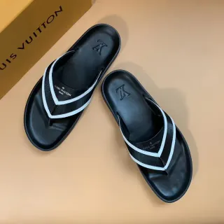 Louis Vuitton Zapatillas negras y azul claro con ribetes