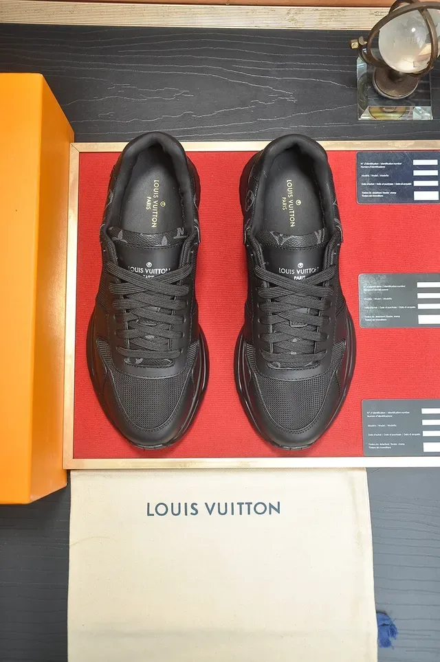Louis Vuitton কালো মোনোগ্রাম হিল মেশ ও চামড়া উপর লাইফস্টাইল স্নিকার্স 5