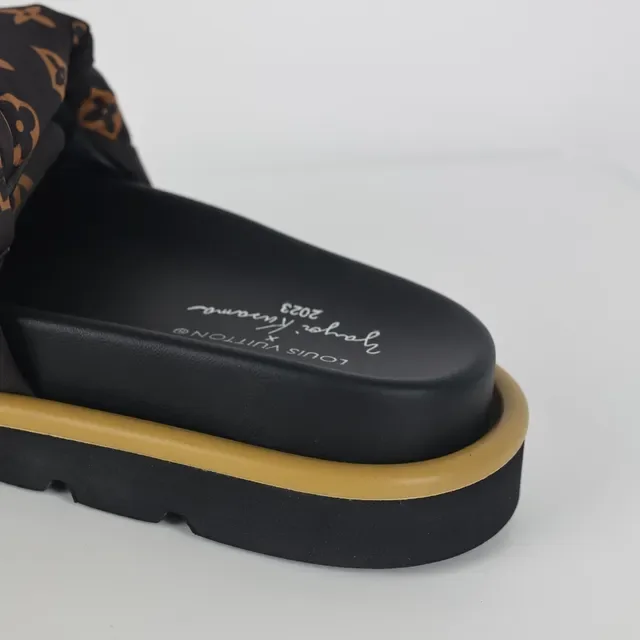 Louis Vuitton Black Multicolor Padded Fabric Strap Monogram Canvas Upper Slippers 4