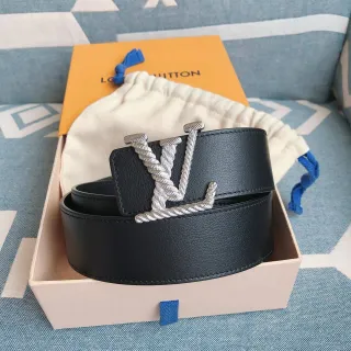 Louis Vuitton Black Silver Pebbled Strap Rope-Twist LV Monogram Buckle Leather Belt