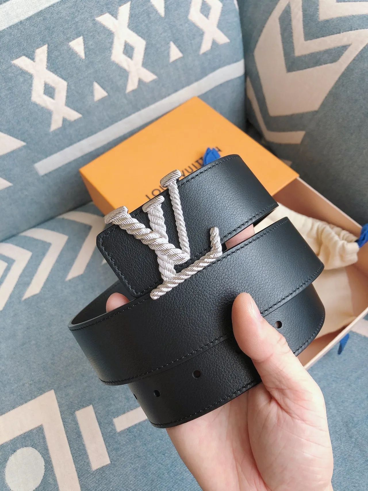 Louis Vuitton Ceinture en cuir noir argenté grainé twist de corde LV Monogram boucle 6