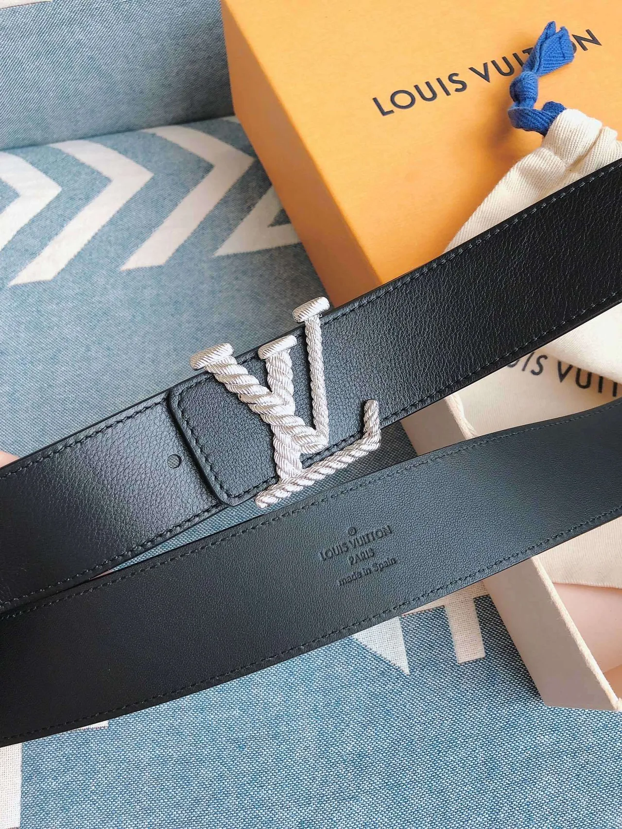 Louis Vuitton Ceinture en cuir noir argenté grainé twist de corde LV Monogram boucle 7