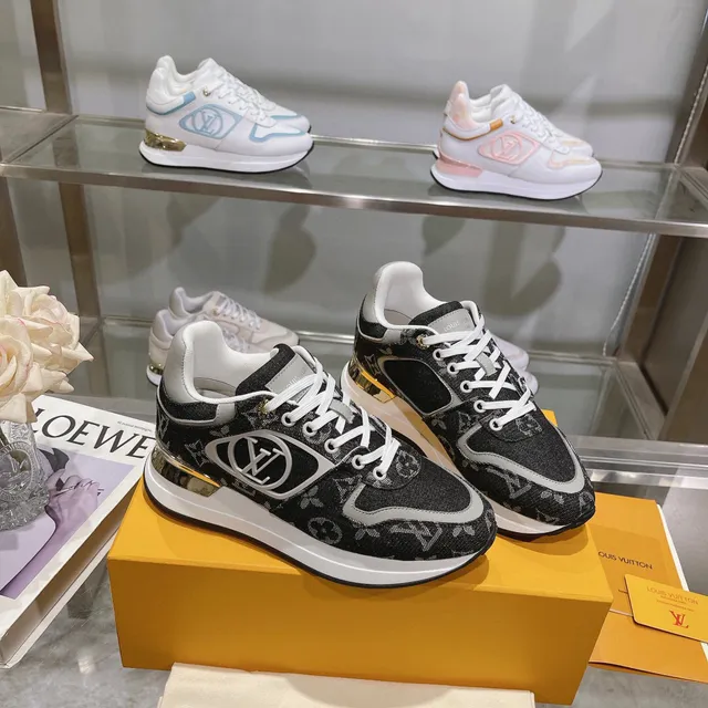 Louis Vuitton Black White Denim-Monogram Upper Chunky Sculpted Sole Lifestyle Sneakers 4