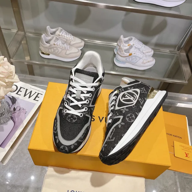 Louis Vuitton Black White Denim-Monogram Upper Chunky Sculpted Sole Lifestyle Sneakers 8