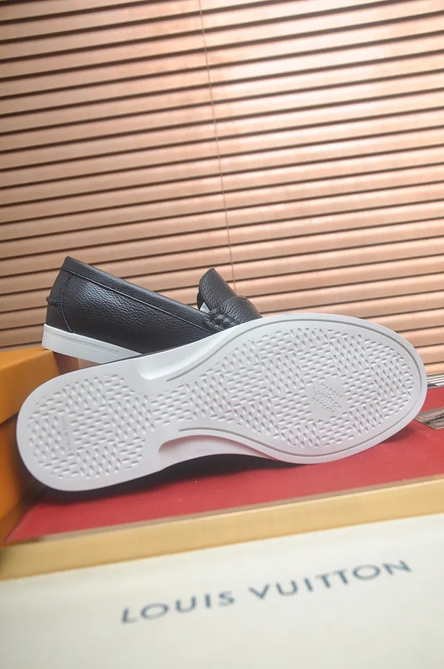 Louis Vuitton Black White Pebbled Leather Penny Strap Loafer 3