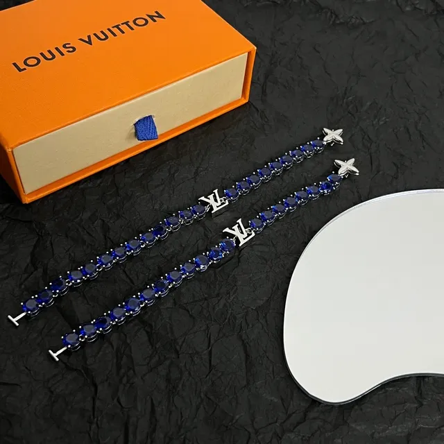 Louis Vuitton Blue Silver Single-Row Gemstone-Encrusted Bracelet 5