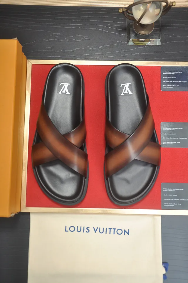 Louis Vuitton Sandales Casual Marron Noir Bride Croisée Semelle Moldée 5