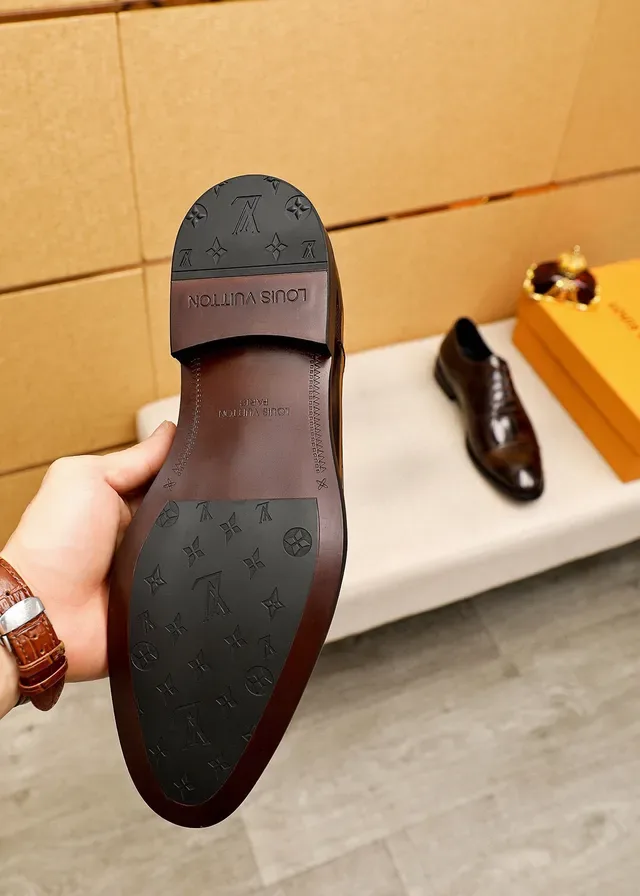 Louis Vuitton Brown Patent Cap-Toe Oxford Shoes 8