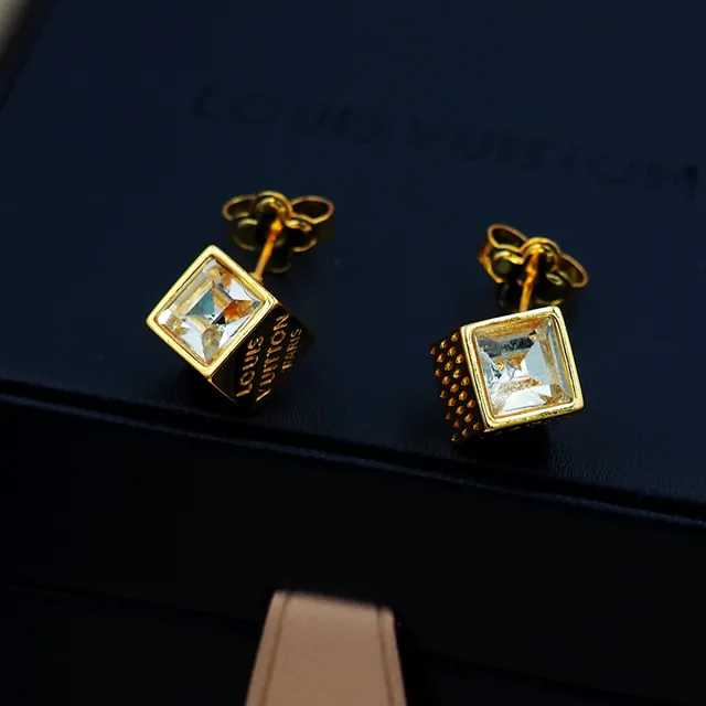 Louis Vuitton Cube Gold Transparent Cubic Faceted Crystal Earrings 8