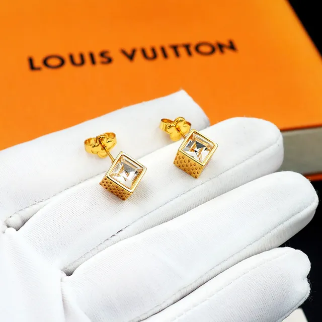 Louis Vuitton Cube Gold Transparent Cubic Faceted Crystal Earrings 9
