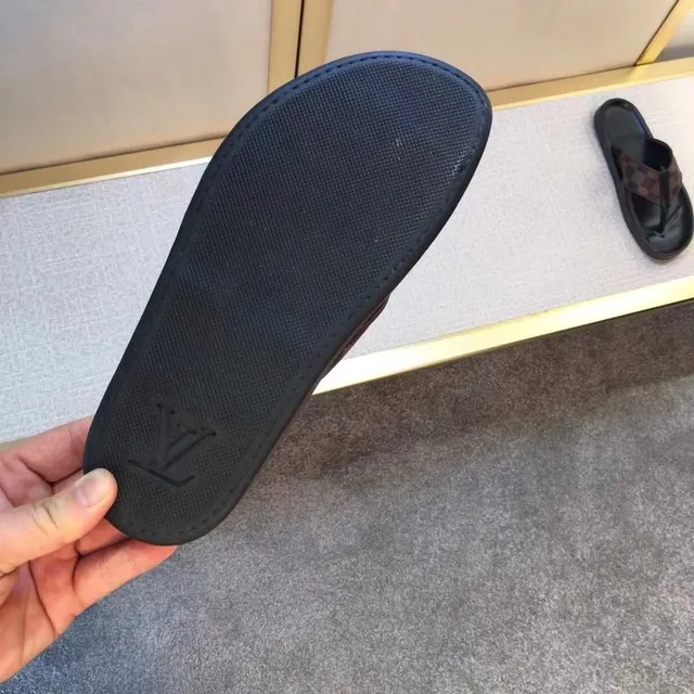 Louis Vuitton Damier Ebène Thong Flip-Flop Slippers 4