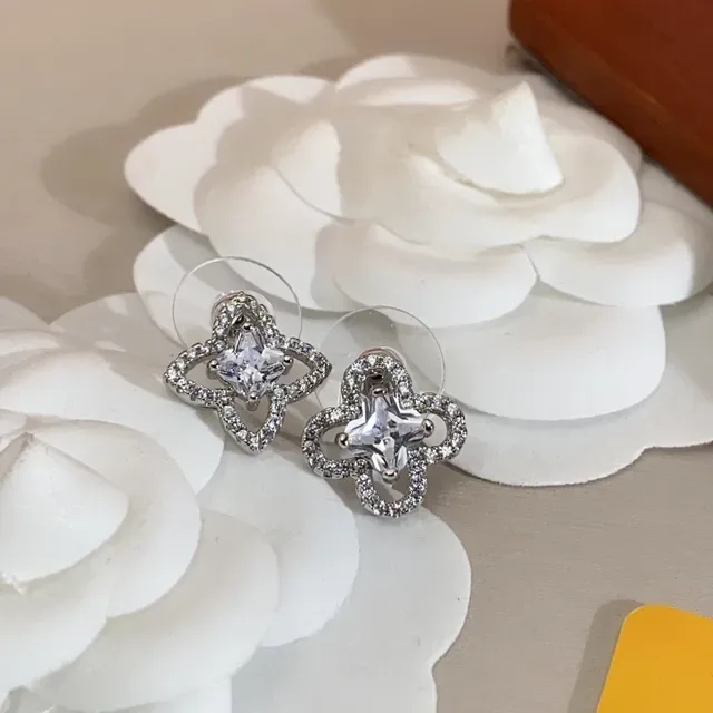Louis Vuitton Floral Quatrefoil Crystal Stud Earrings 8