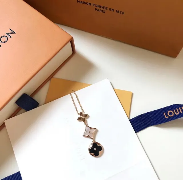 Louis Vuitton Flower Gold Black Chain Triple Quadfoil Pendant Necklace 3