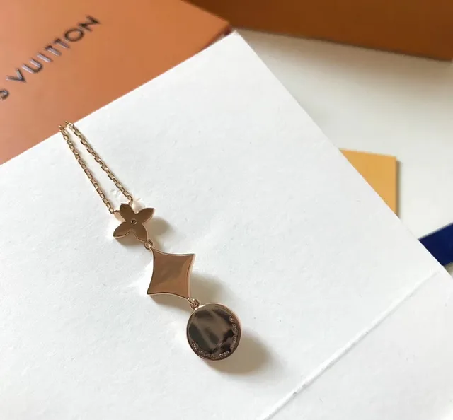 Louis Vuitton Flower Gold Black Chain Triple Quadfoil Pendant Necklace 5