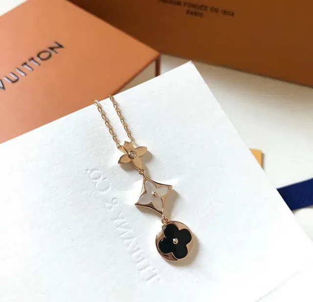 Louis Vuitton Flower Gold Black Chain Triple Quadfoil Pendant Necklace 6