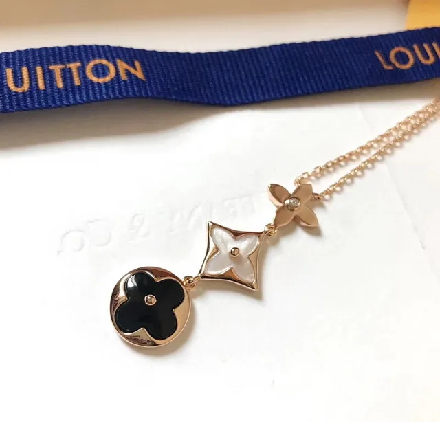 Louis Vuitton Flower Gold Black Chain Triple Quadfoil Pendant Necklace 7