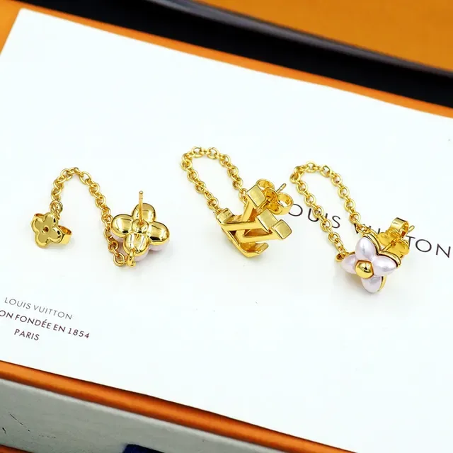 Louis Vuitton Flower Motif Gold-Tone Chain Earrings 4