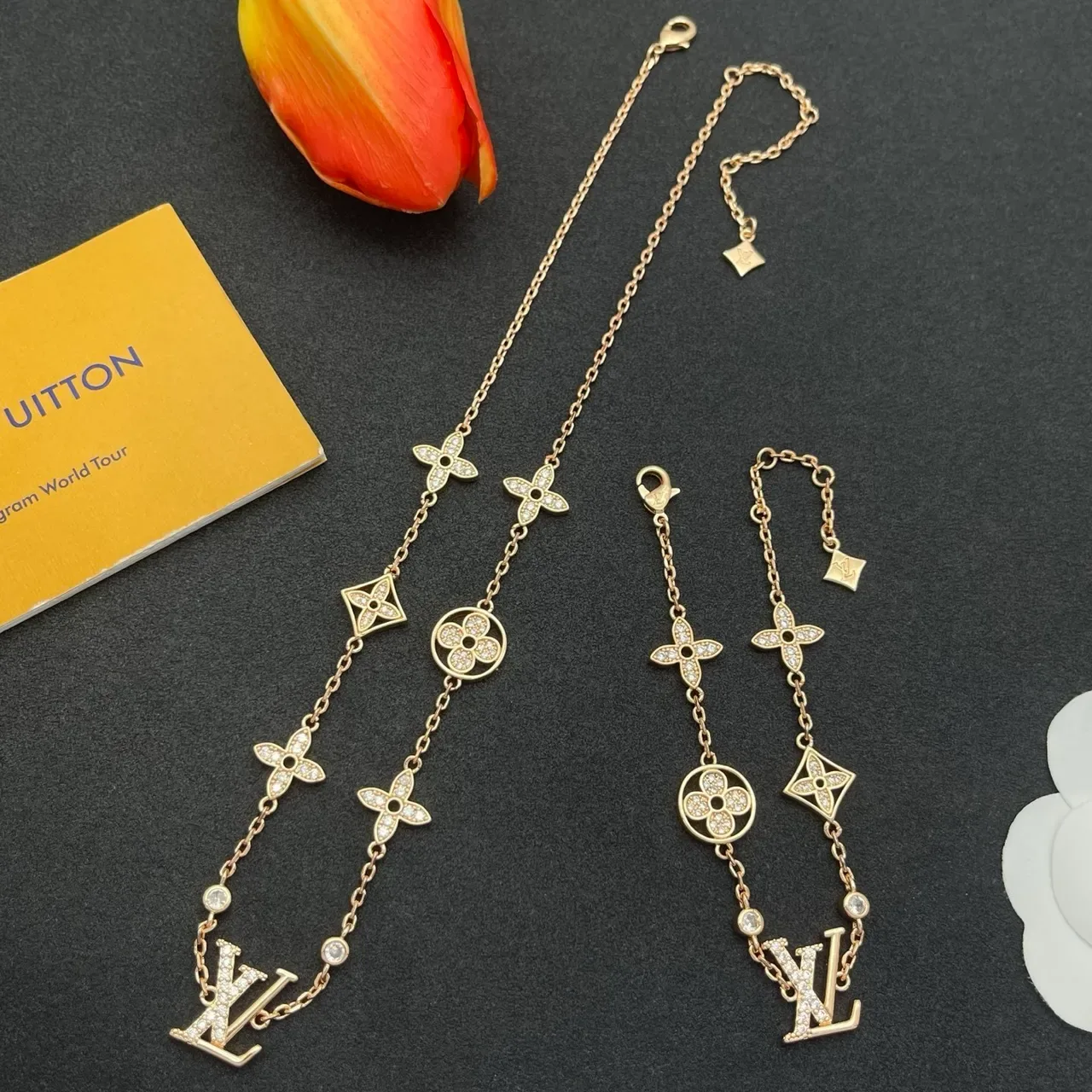 Louis Vuitton Gold Silver Chain Pavé-Set Crystals Necklace 2