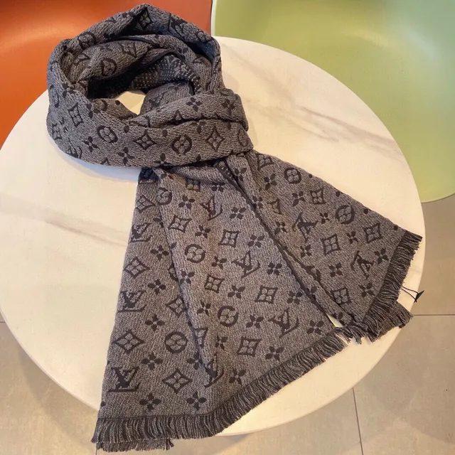 Louis Vuitton Écharpe Gris Noir Monogramme Jacquard Tonal Cachemire Foncé 7