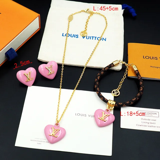 Louis Vuitton boucles d'oreilles en forme de cœur en émail rose brillant et ton doré avec monogramme LV Monogram 9