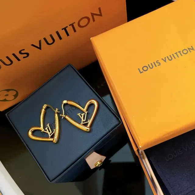 Louis Vuitton Heart-Shaped Monogram Hoop Earrings 7