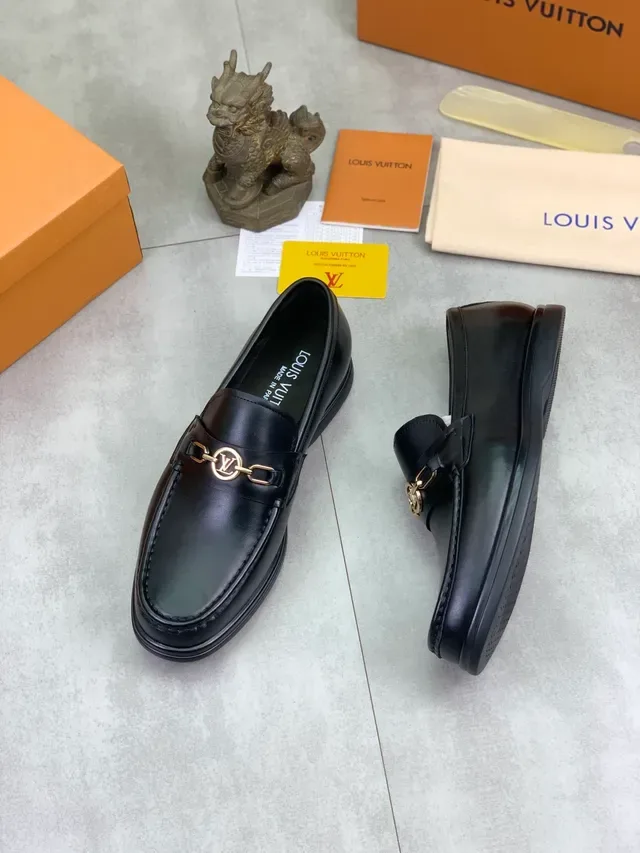 Louis Vuitton Horsebit 1955 Loafer en cuir noir 5
