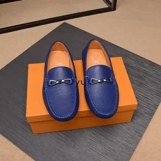 Louis Vuitton Horsebit 1955 नीला पेब्ल्ड लेदर लोफर्स