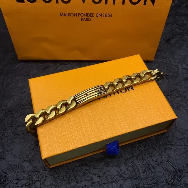 Louis Vuitton Iconic Chain Gold-Tone Curb-Link Bracelet 6