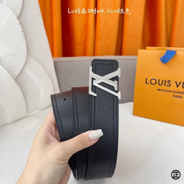 Louis Vuitton Initiales Black Silver Textured Leather Belt 5