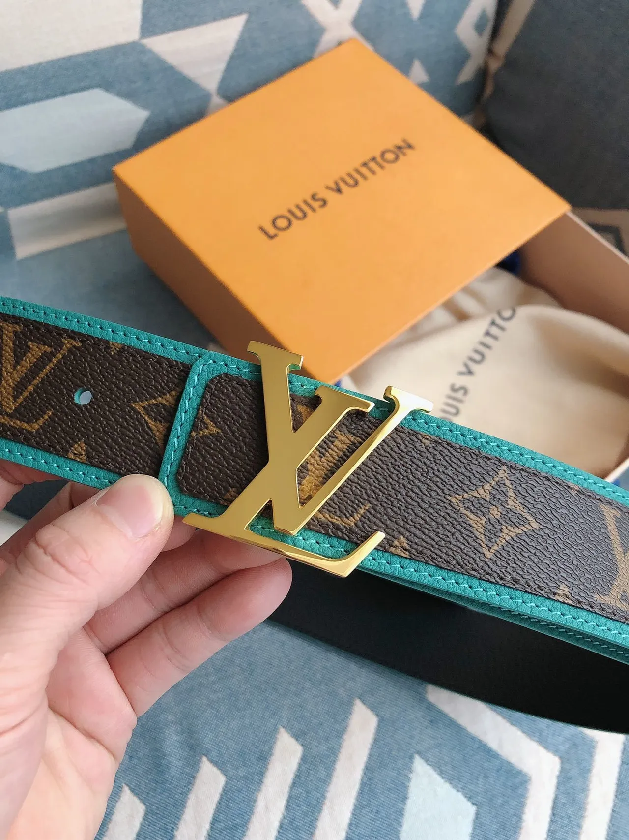Louis Vuitton LV Initiales Brown Blue Monogram Canvas Gold-Tone Buckle Leather Belt 8