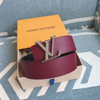 Louis Vuitton LV Initiales বার্গান্ডি দানাদার চামড়া বেল্ট