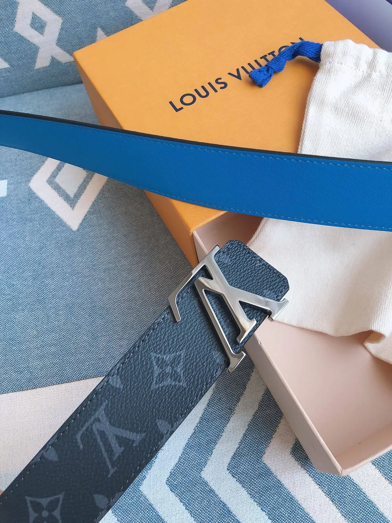 Louis Vuitton LV Initiales Reversible Monogram Leather Belt 6