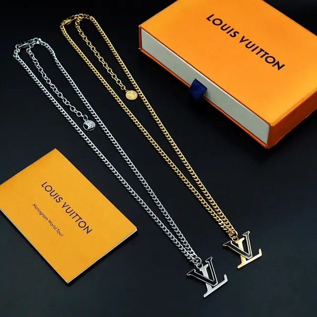Louis Vuitton LV Monogram Silver Curb Chain Necklace 7