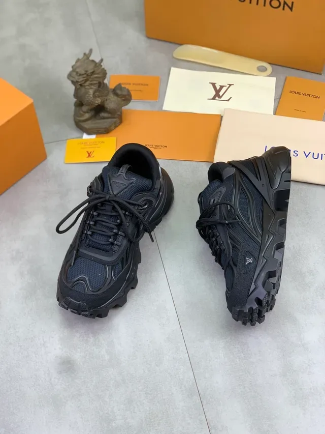 Louis Vuitton LV Trail Black Gray Sole Mesh Upper Chunky Sneakers 6