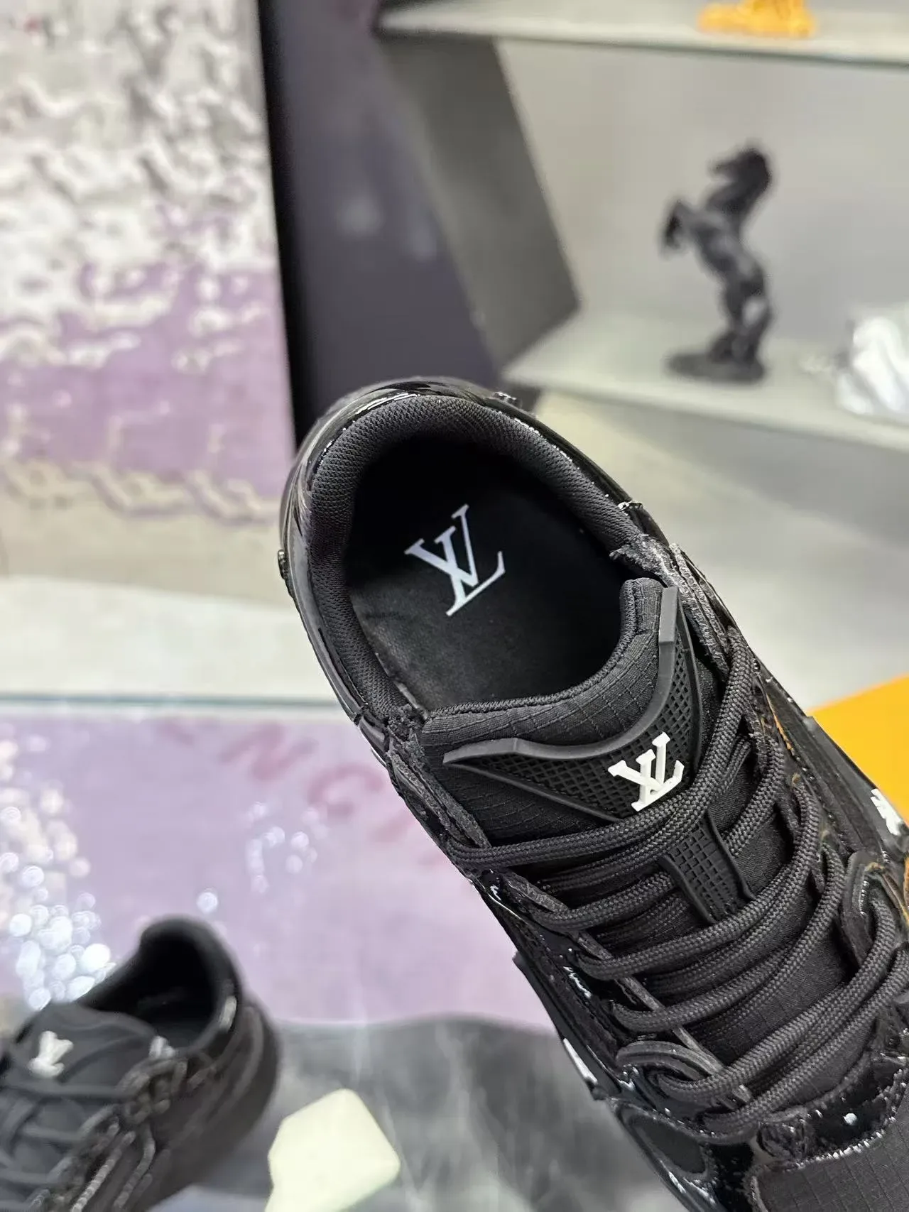 Louis Vuitton LV Trainer Chaussures Noires Paneles Cuir Patenté Glossy Malla Matte/TPU Overlays Chunky 3