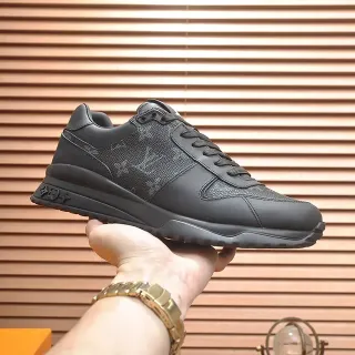 লুইস ভিটন LV Trainer কালো Monogram চামড়া স্কাল্প্টেড রাবার সোল লাইফস্টাইল স্নিকার্স