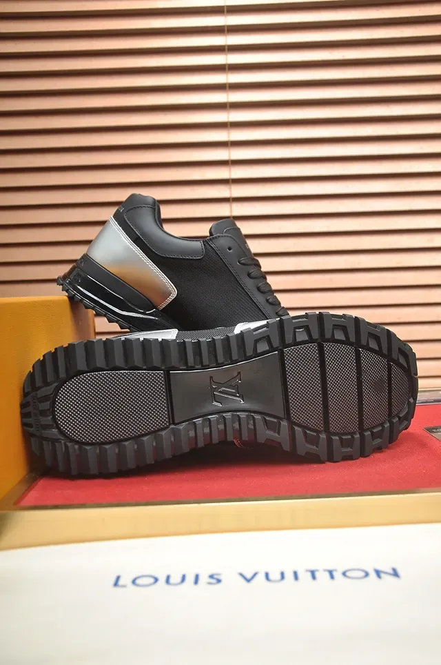 Louis Vuitton LV Trainer Black Silver Low-Top Mixed-Material Lifestyle Sneakers 3